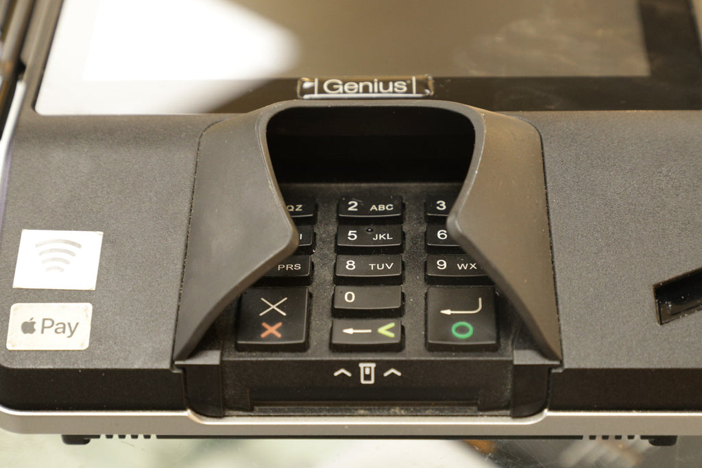 VERIFONE MX925-56009 VeriFone Payment Terminal w/Proprietary Genius Graphics-Tablet I/O Cable, Used - AVC photo video store