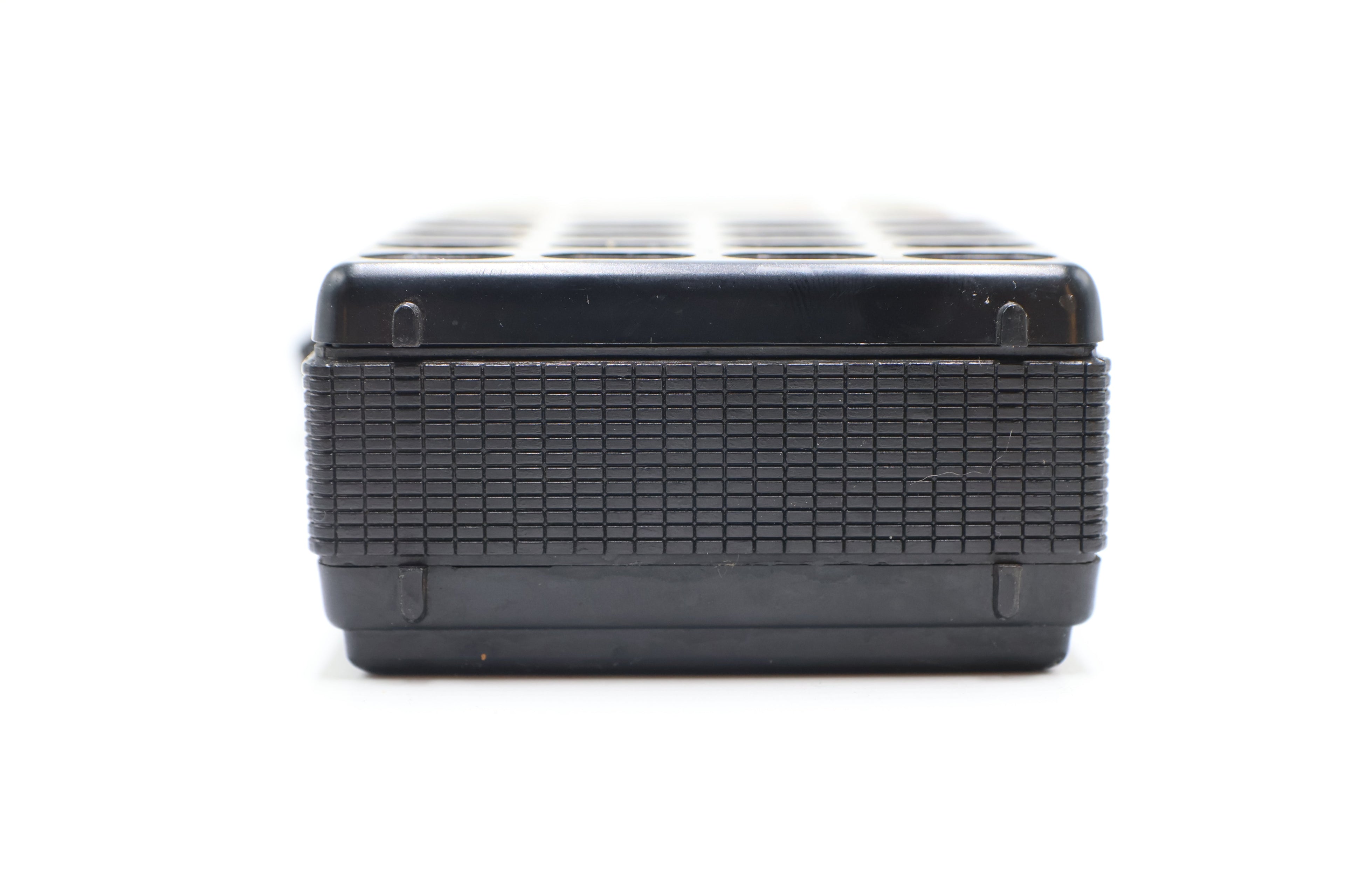 NEI RIVIERA Portable FM/AM Radio, Used - AVC photo video store