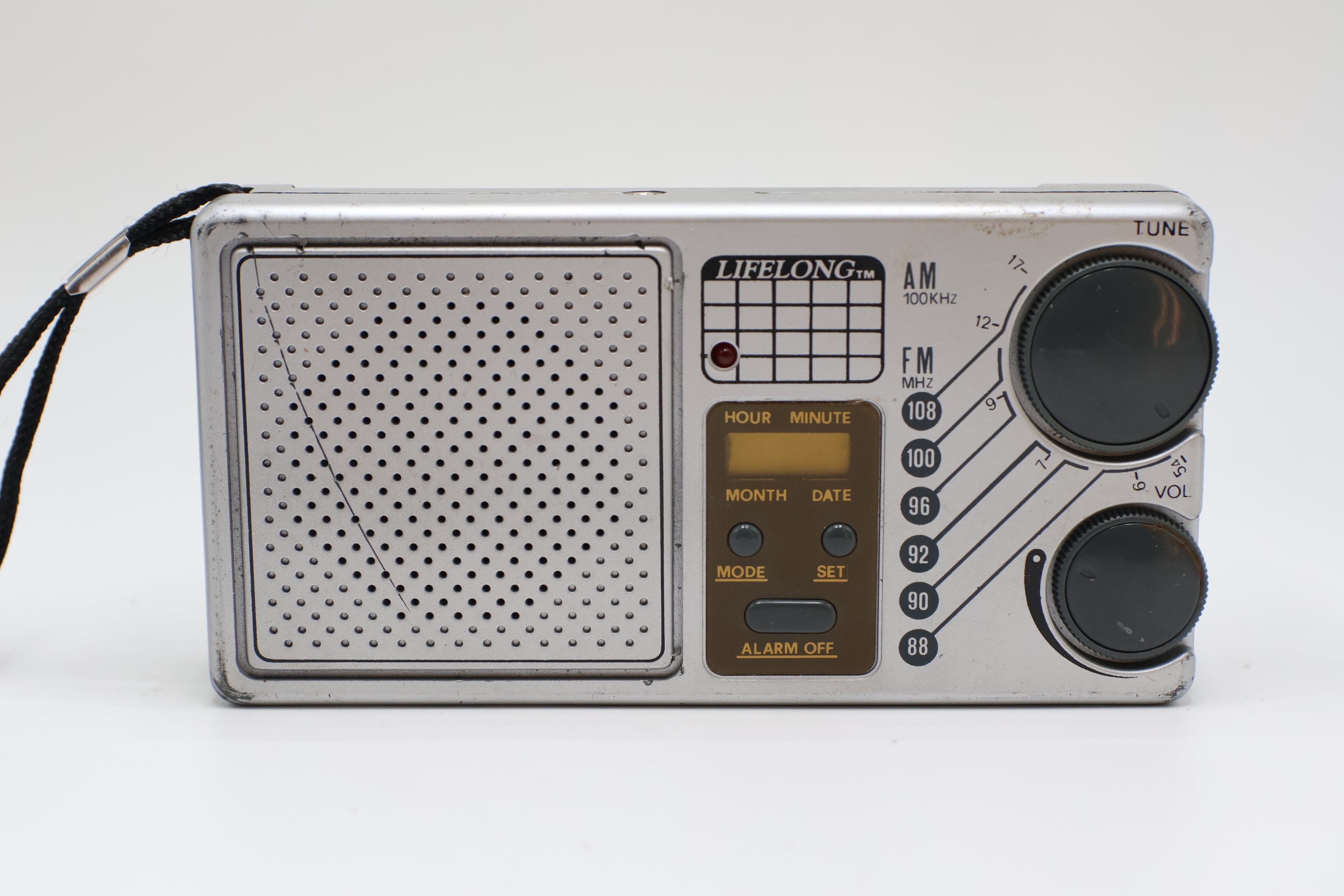 Lifelong AM/ FM LCD Alarm Clock Model 845 (Silver), Used - AVC photo video store