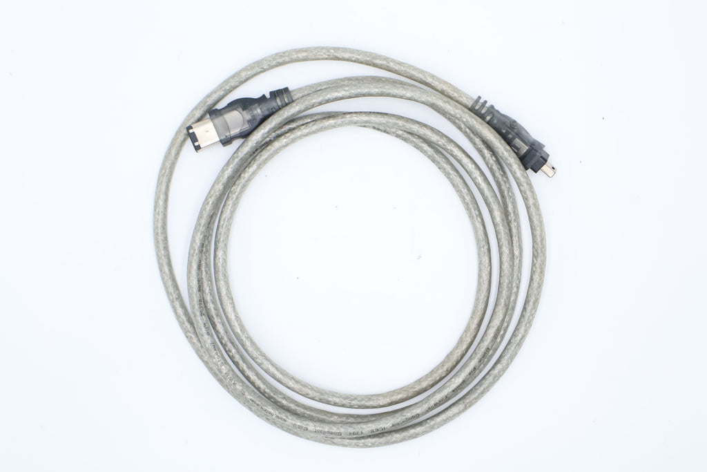 Belkin IEEE 1394 4-Pin/6-Pin 400 Mbps FireWire Cable (6 Feet), Used - AVC photo video store