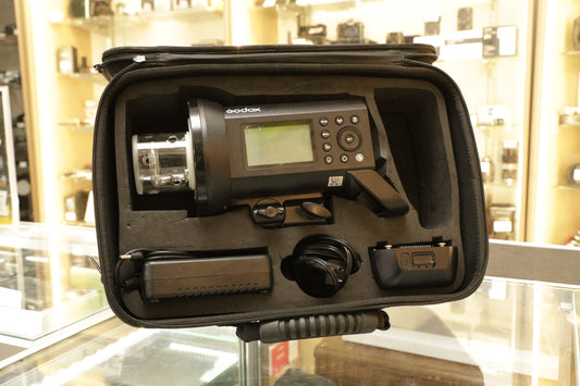 GODOX AD400-33957 AD400 Strobe Light Pro, Used