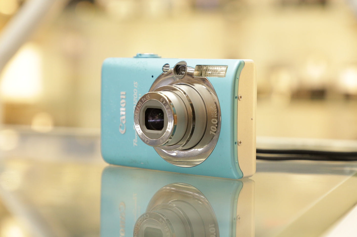 Canon PowerShot SD1200-02937 IS Digital Elph Camera W/ Battery, Used