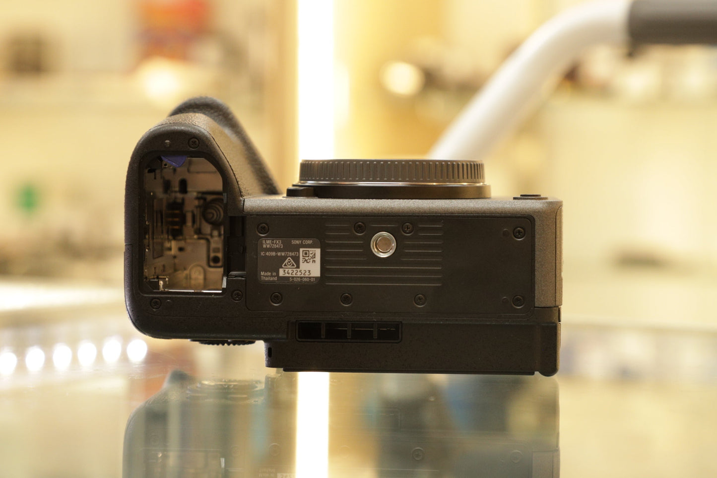 Sony FX3CINEBACK-3422523 FX3 Mirrorless Cinema Camera with CineBack Rig, Used