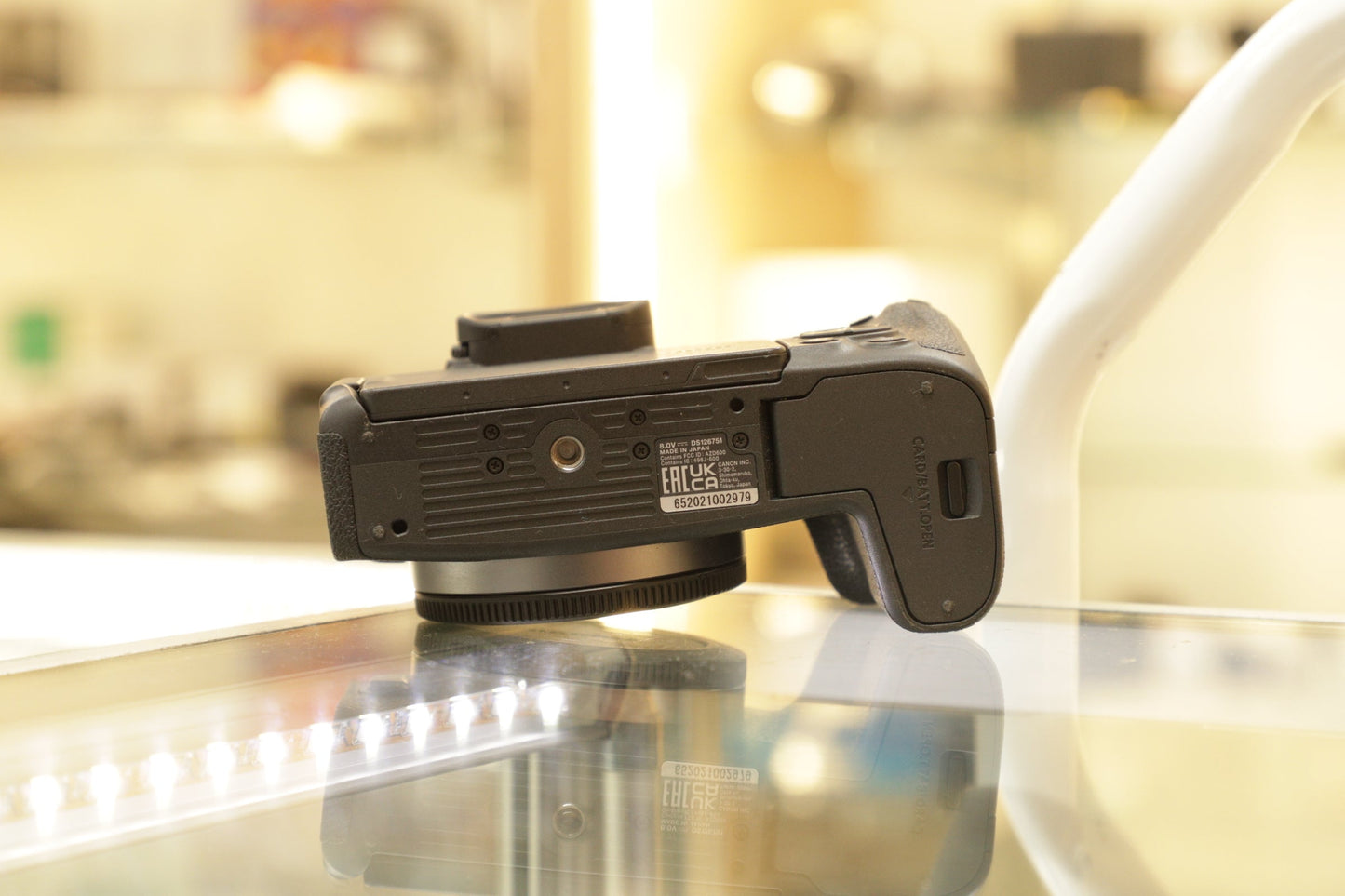 CANON EOSRP-02979 Canon EOS RP Mirrorless Camera Body {26.2MP}, Used