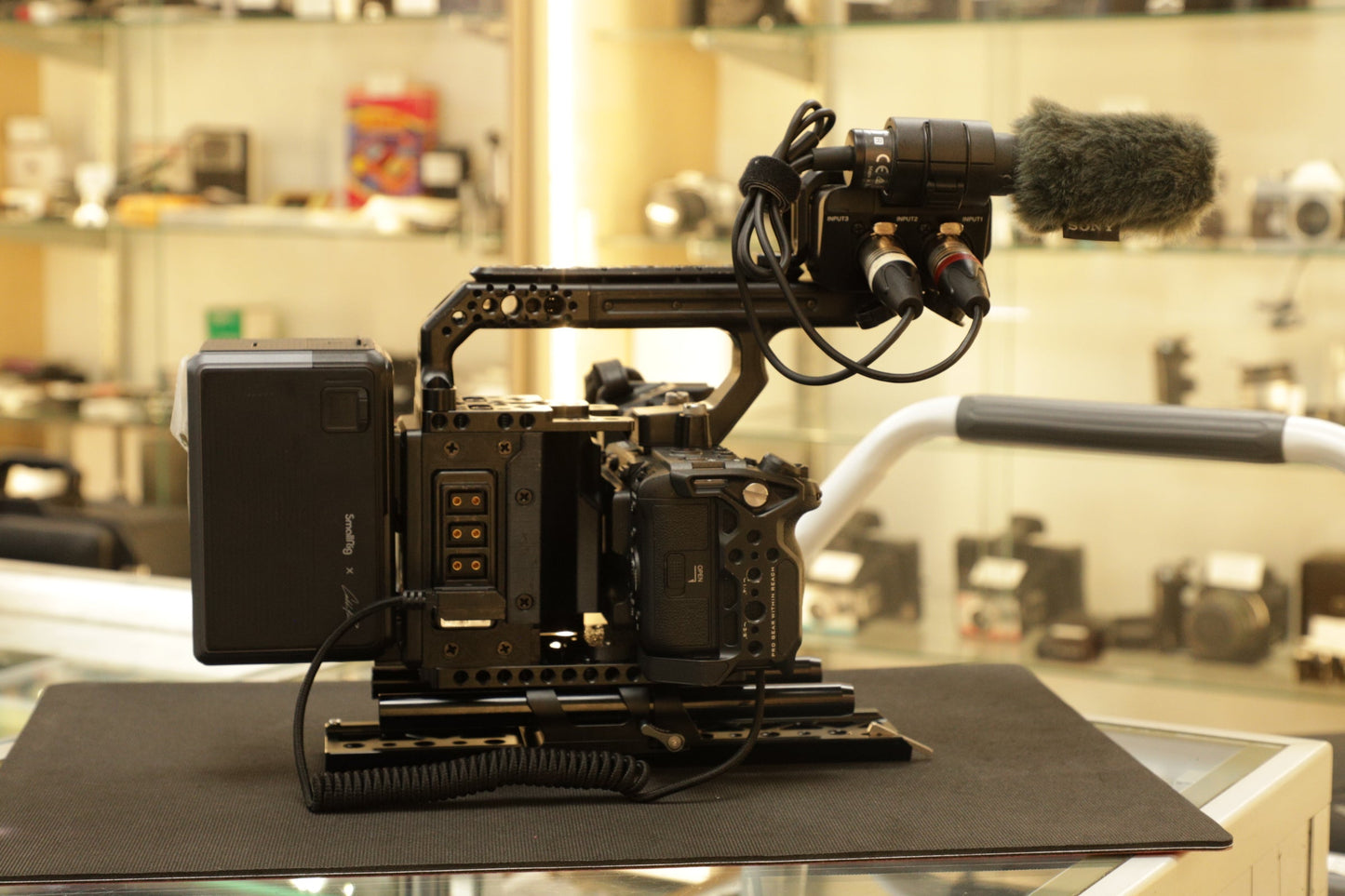 Sony FX3CINEBACK-3422523 FX3 Mirrorless Cinema Camera with CineBack Rig, Used