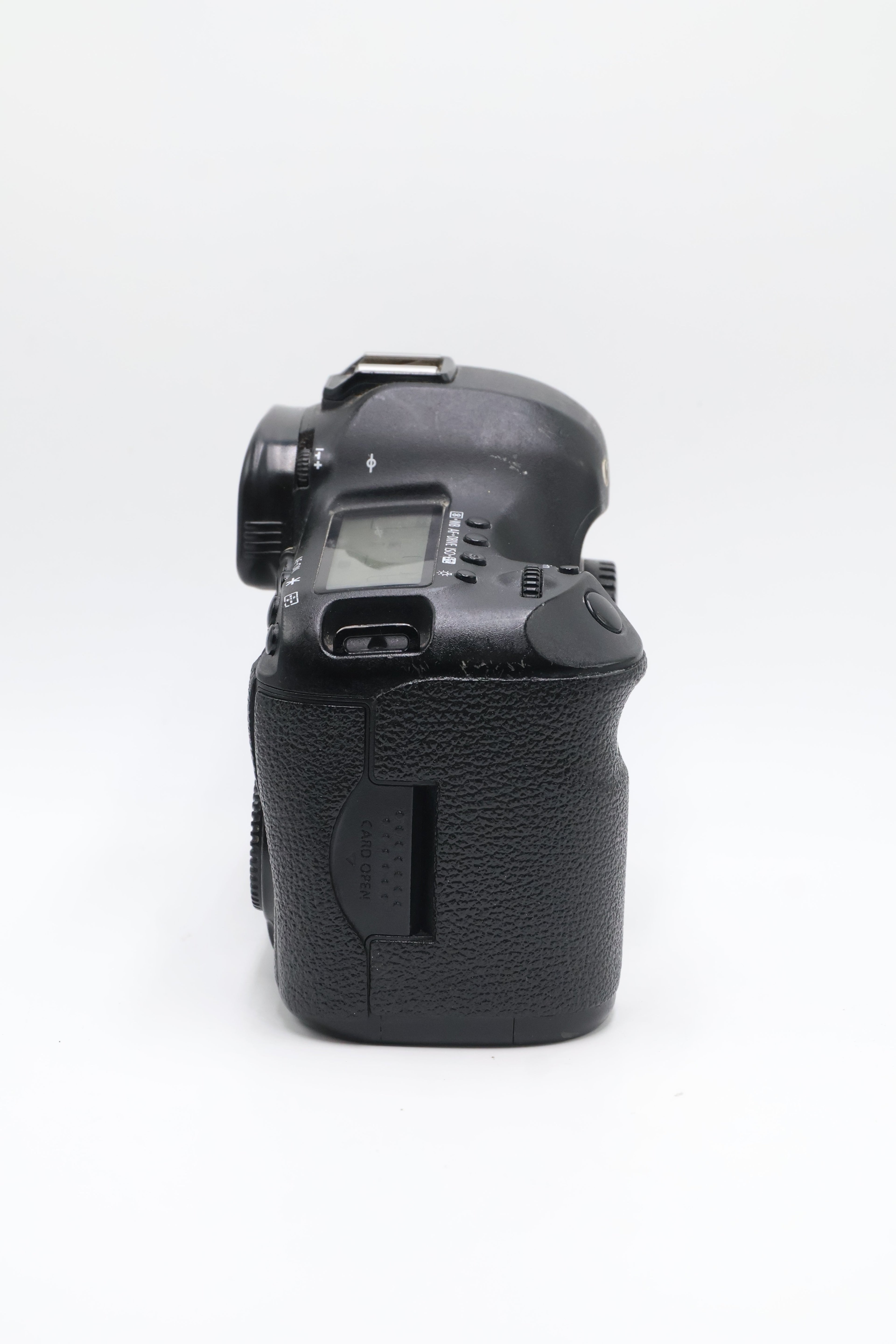 Canon EOS5DIII-05580 EOS 5D Mark III DSLR Camera Body Only, Used - AVC photo video store