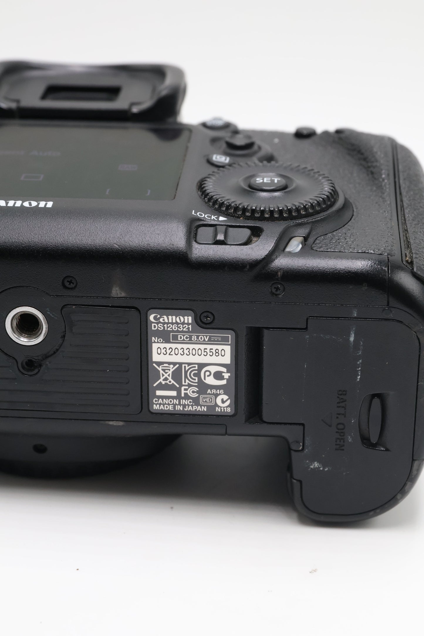 Canon EOS5DIII-05580 EOS 5D Mark III DSLR Camera Body Only, Used