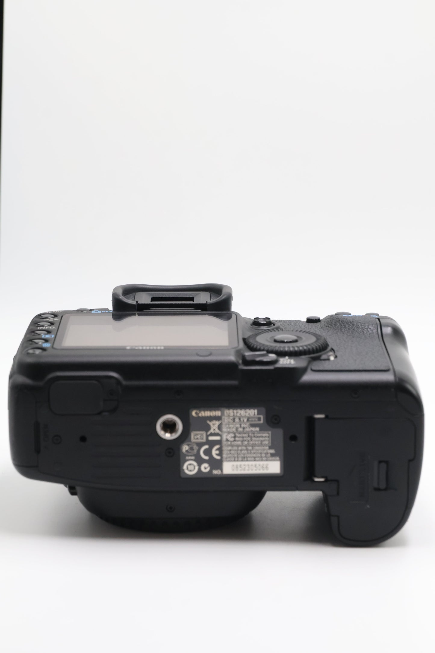 Canon EOS5DII-05066 EOS 5D Mark II DSLR Camera Body Only, Used