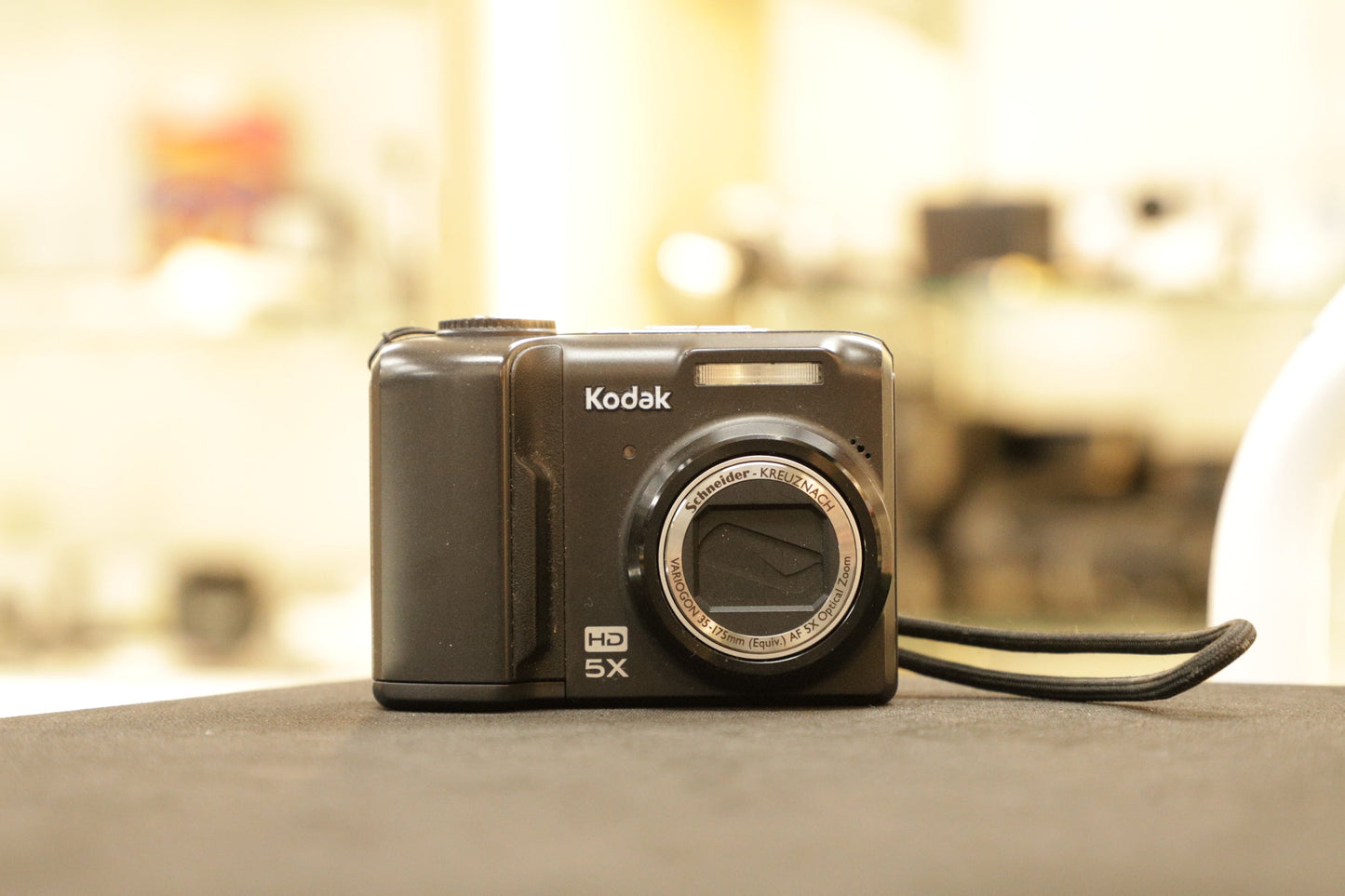 KODAK Z1085-05767 Easyshare Z1085 IS Compact Digital Camera, Used