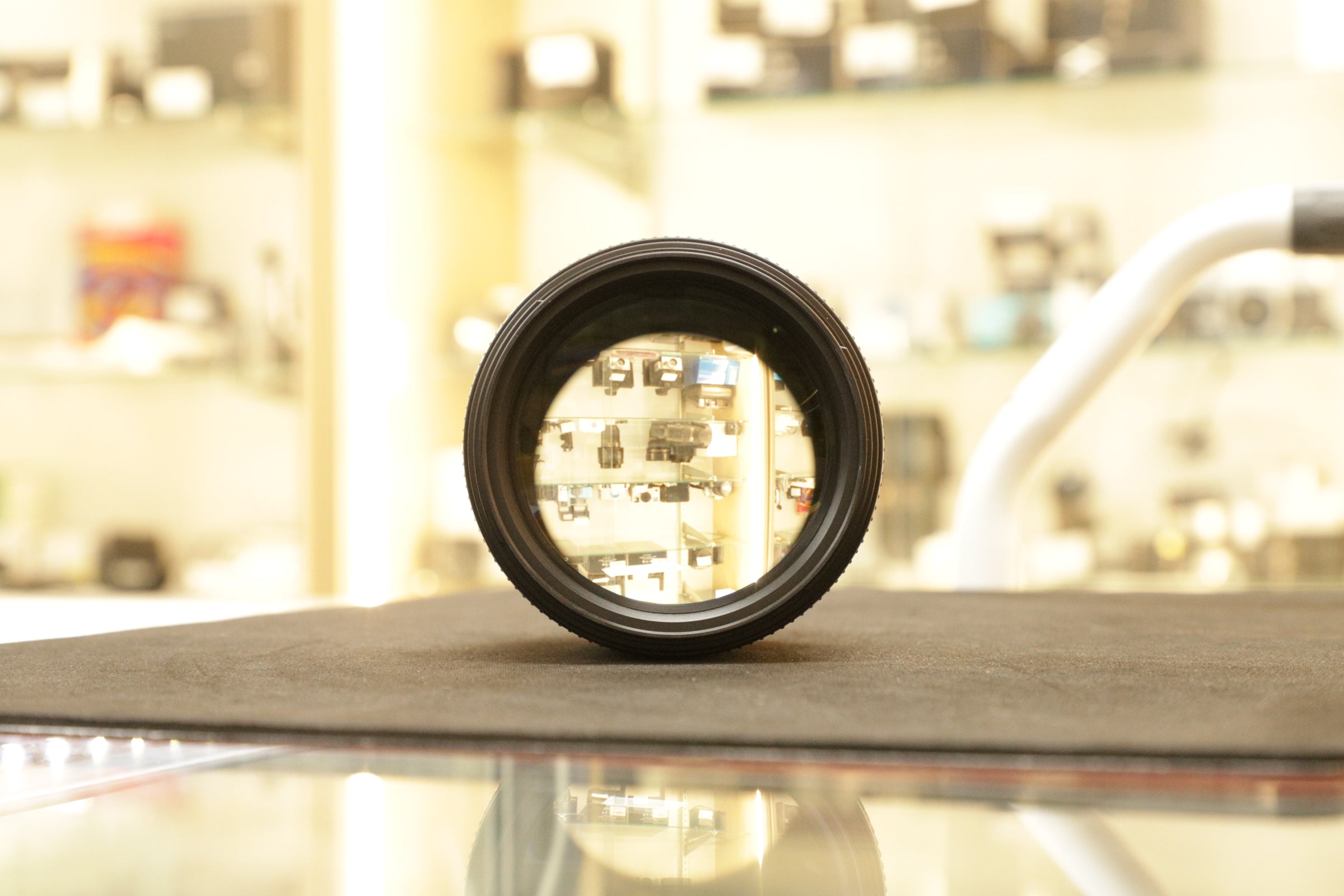 NIKON 105F14AFS-31344 AF-S 105mm f/1.4E ED Lens, Used - AVC photo video store