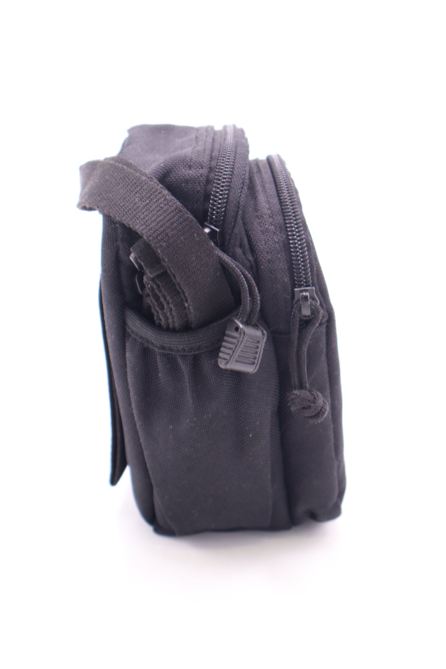 Case Logic Digital APS Point Shoot Camera Bag W/ Shoulder Strap & Belt Loop, Used