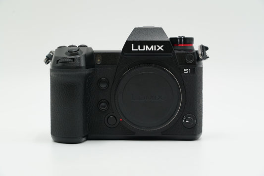 Panasonic S1/02878 S1 Body Only, Used