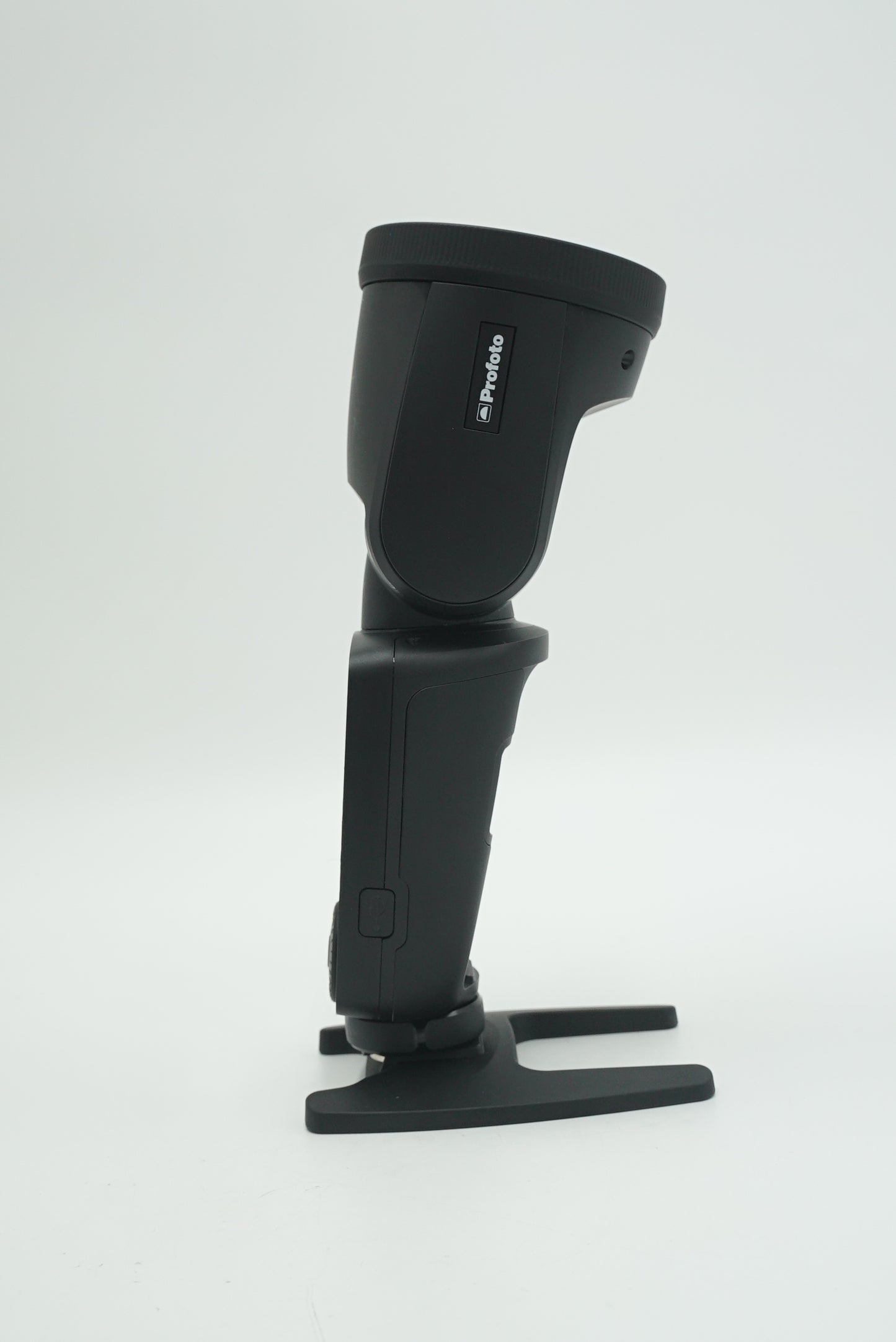 Profoto 901230/958A2 A10 Flash F/Canon, Used