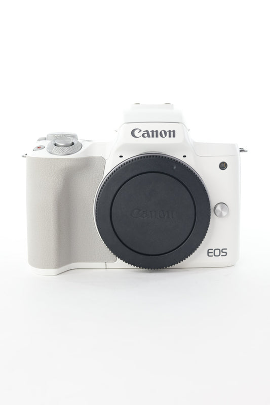 Canon M50IIW/1545/03309 EOS M50 Mark II + 15-45mm Lens, White, Used