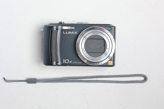 Panasonic DMCTZ4/31563 Point & Shoot Camera, Used