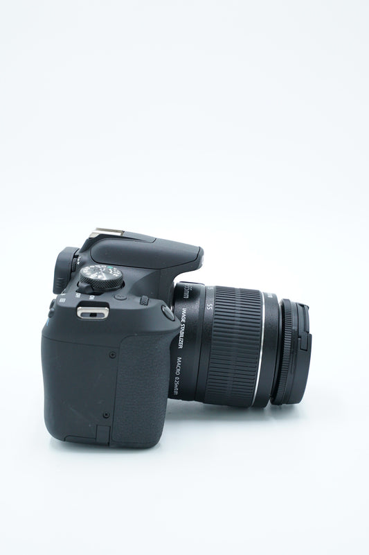 Canon EOSREBELT7/1855/23631 Rebel T7, EF-S 18-55mm f/3.5-5.6 IS II, Used