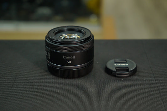 Canon RF50/1.8/06020 RF 50mm f/1.8 STM, Used