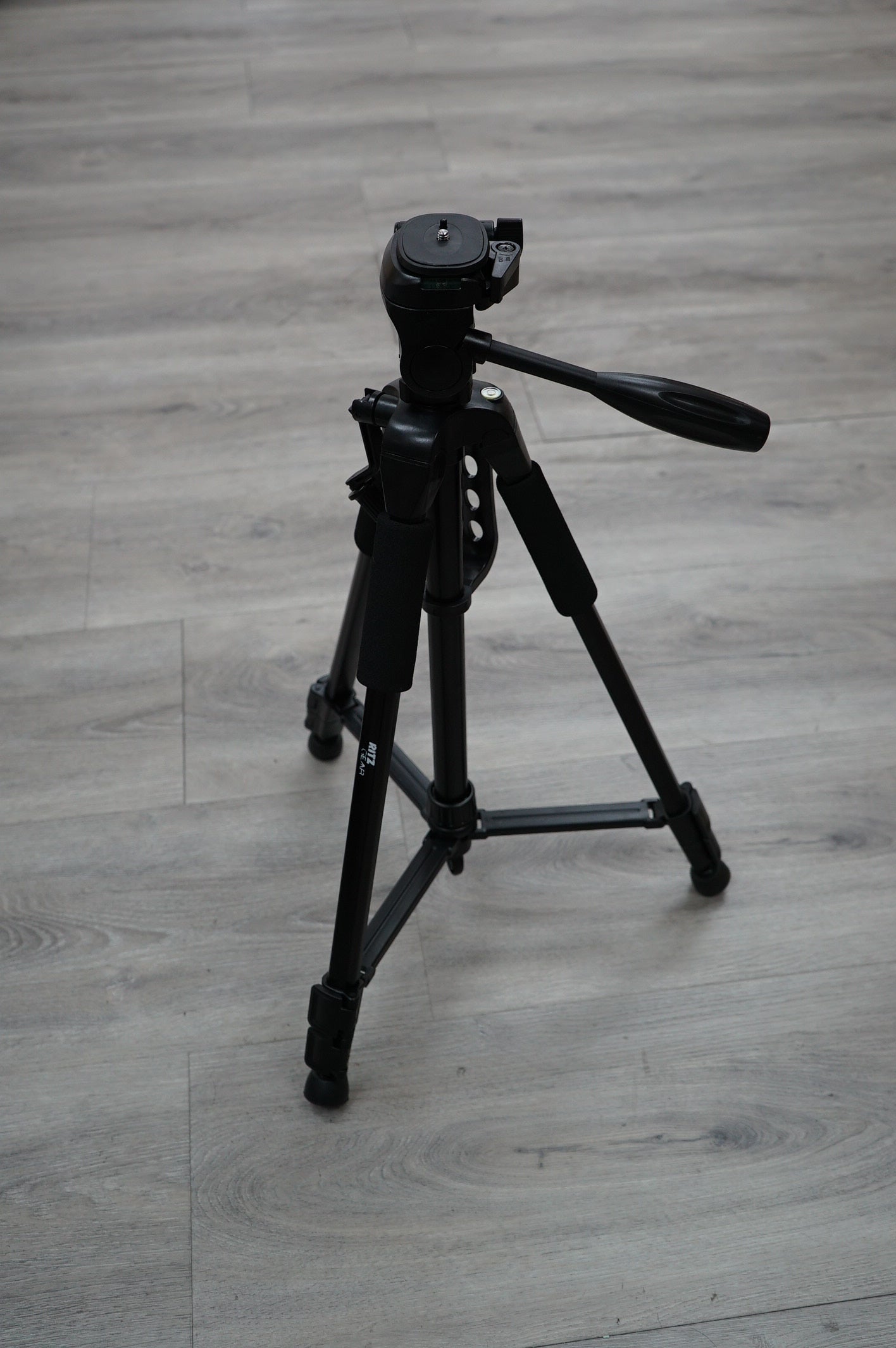 Ritz Aluminum Tripod, Used