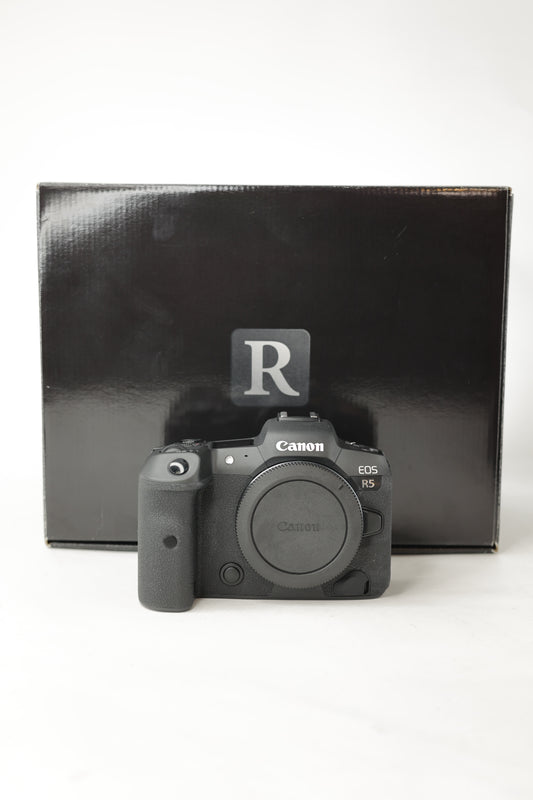 Canon EOSR5/03139 R5 Mirrorless Digital Camera, Body Only, Used