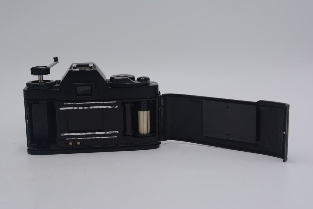 Ricoh XRF/00922 35mm Film Camera + 35-70mm f/2.8, Used - AVC photo video store