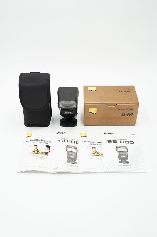 Nikon SB600/56265 AF Speedlight, Used
