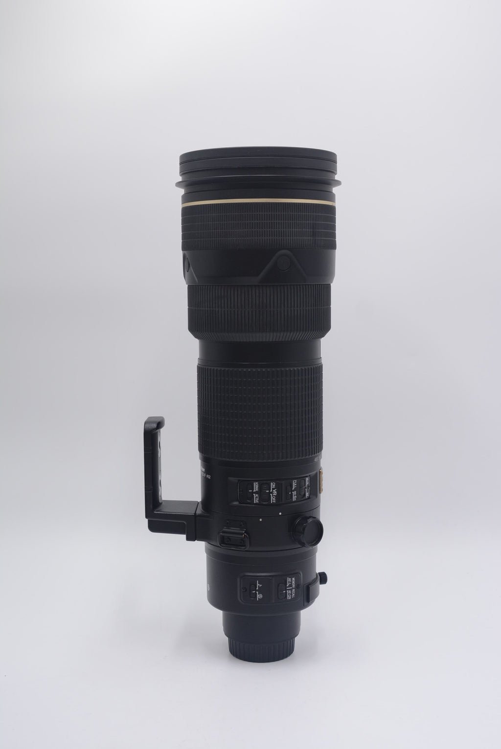 Nikon 200400/08310 AF-S 200-400mm F/4 ED VR, Used (AS IS) - AVC photo video store