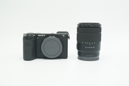 Sony A6700M/1371532 A6700 + E 18-135mm f/3.5-5.6 OSS Lens, Used
