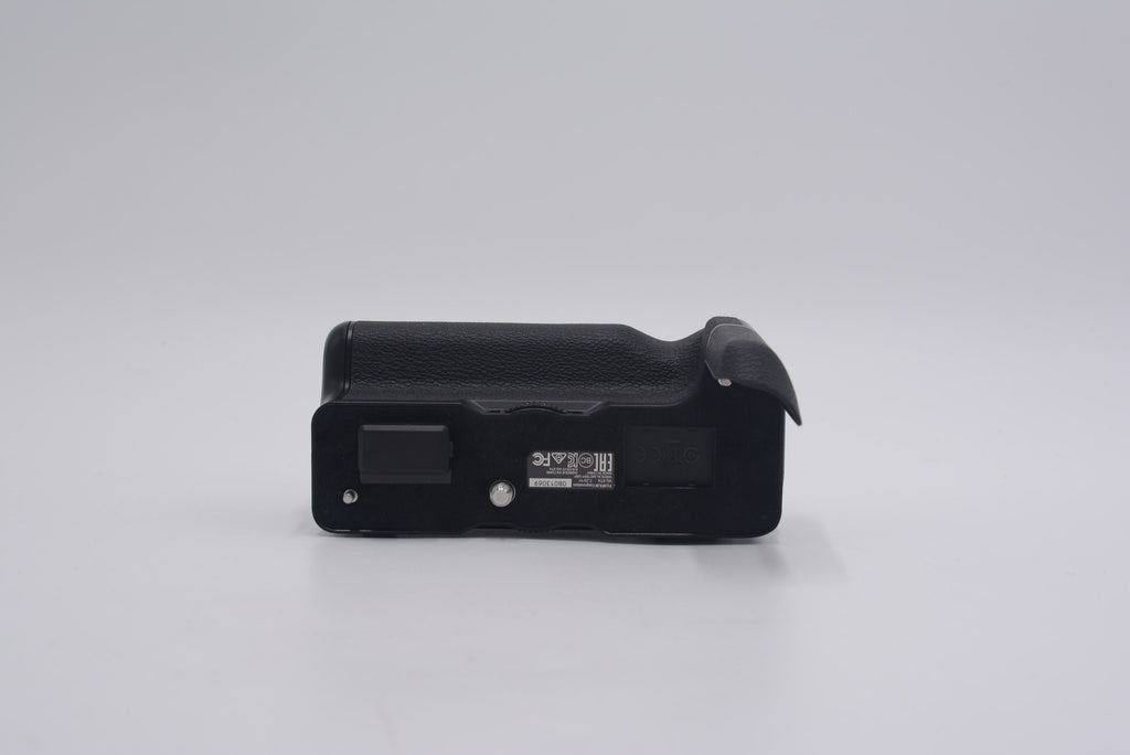 Fujifilm VGXT4/13069 Vertical Battery Grip F/XT4, Used - AVC photo video store