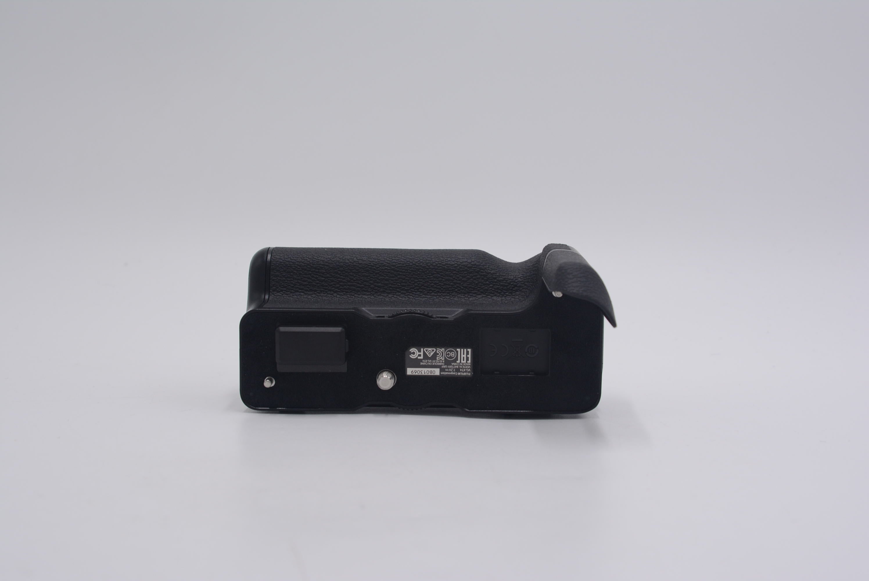 Fujifilm VGXT4/13069 Vertical Battery Grip F/XT4, Used - AVC photo video store