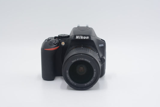 Nikon D3500/1855/87333 D3500 + AF-P 18-55mm f/3.5-5.6G DX VR, Used