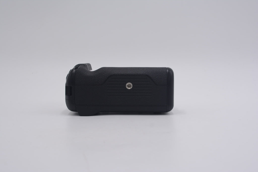 Fujifilm VGXT4/13069 Vertical Battery Grip F/XT4, Used - AVC photo video store