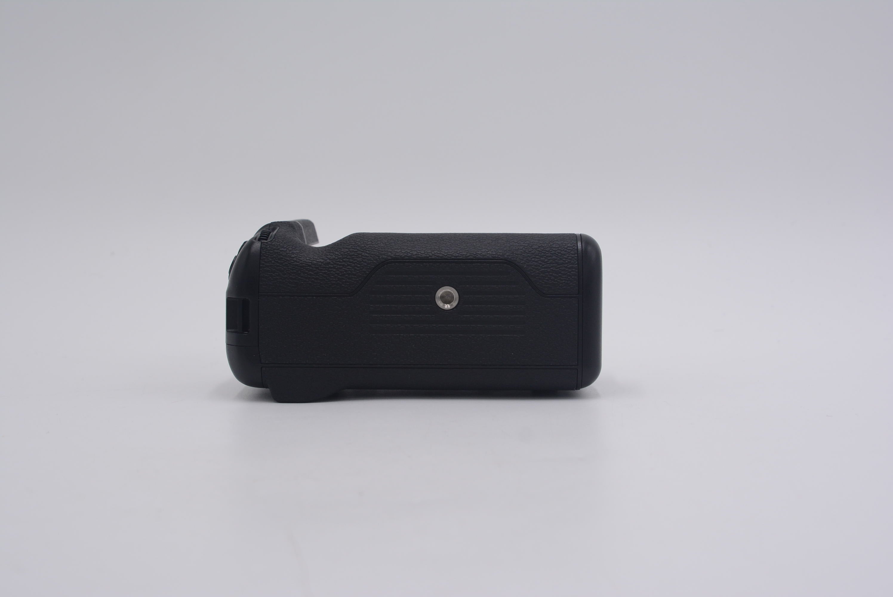 Fujifilm VGXT4/13069 Vertical Battery Grip F/XT4, Used - AVC photo video store