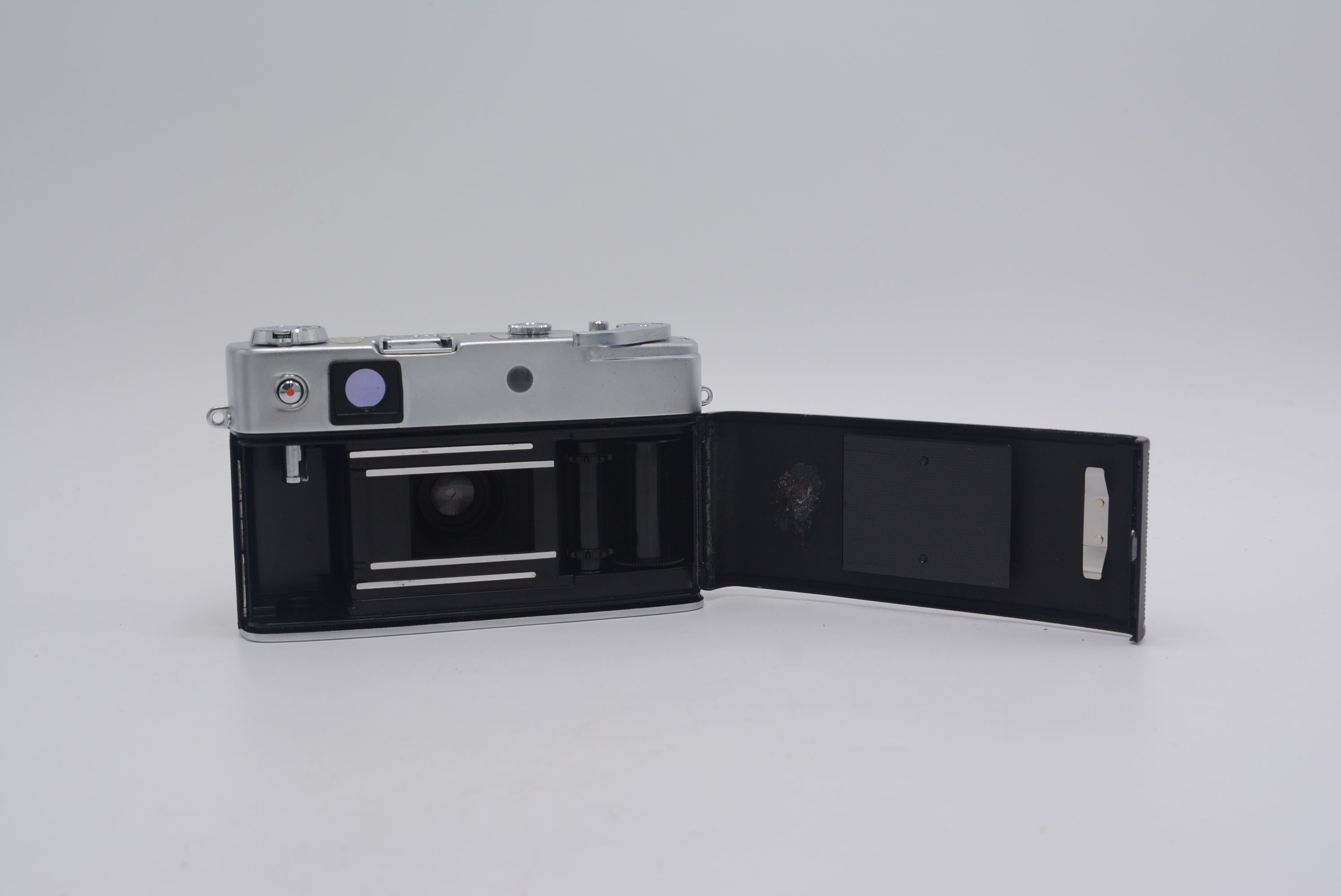 Yashica MINISTERD/99615 Minister D 35mm Film Camera, Used - AVC photo video store