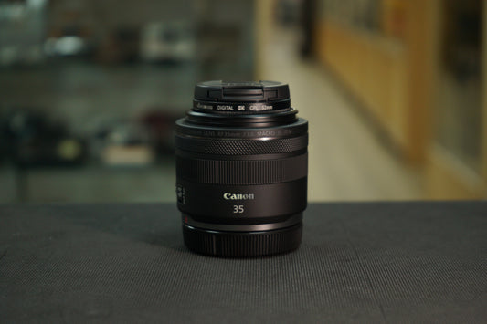Canon RF35/1.8/06926 RF 35mm f/1.8 IS Macro STM, Used