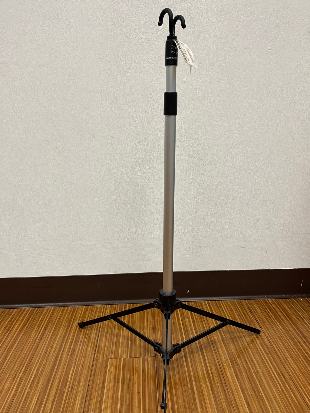 Sharps PINCHIT Cable Stand, Used - AVC photo video store