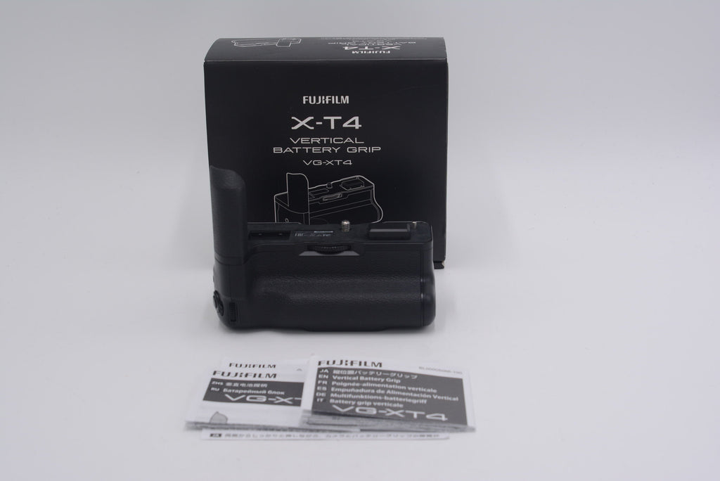 Fujifilm VGXT4/13069 Vertical Battery Grip F/XT4, Used - AVC photo video store
