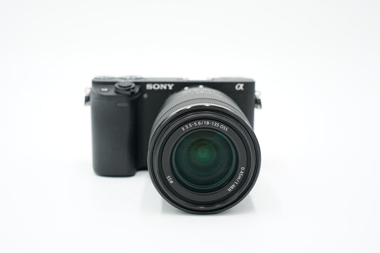 Sony A6400M/3510375, E 18-135mm F/3.5-5.6 OSS Lens, Black, Used