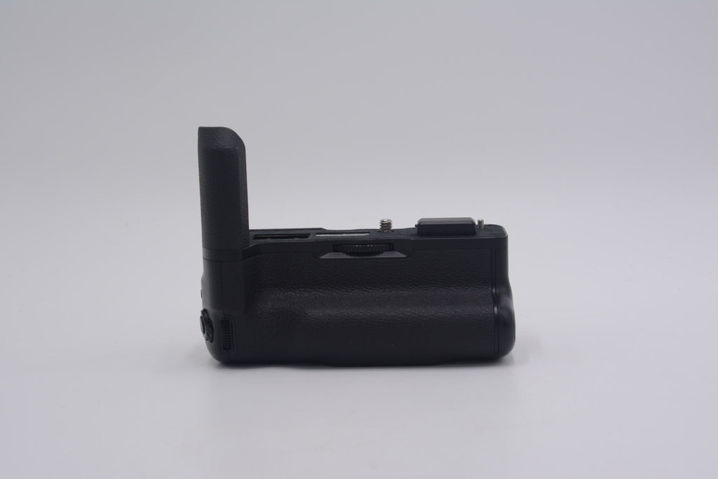 Fujifilm VGXT4/13069 Vertical Battery Grip F/XT4, Used - AVC photo video store