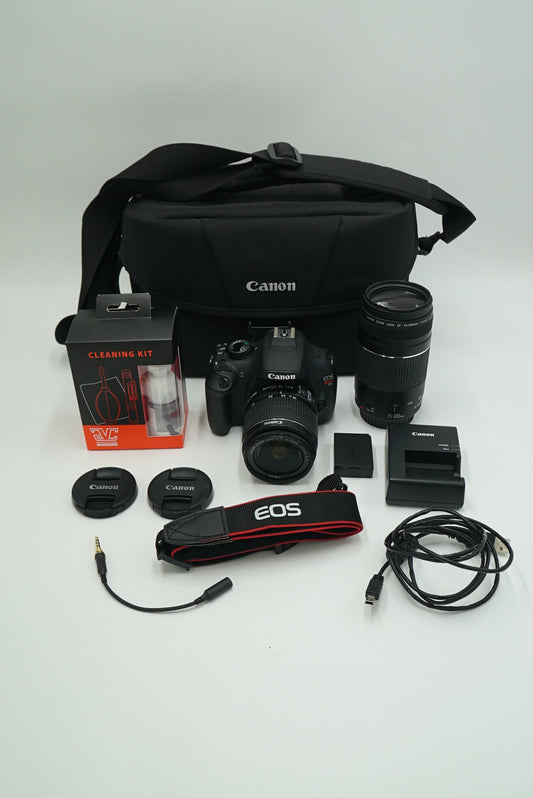 Canon EOSREBELT5/DUALLENS/76502 Rebel T5, EF-S 18-55mm f/3.5-5.6 IS II + EF 75-300mm f/4-5.6 III, Used
