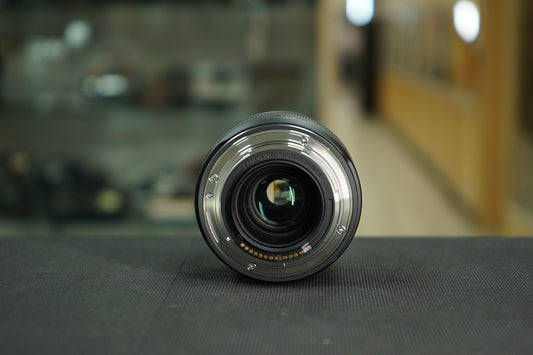 Canon RF35/1.8/02557 RF 35mm f/1.8 IS Macro STM, Used