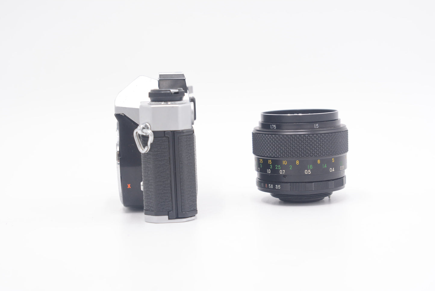 Fujica ST605/33144 35mm camera + 55mm f/3.5, Used