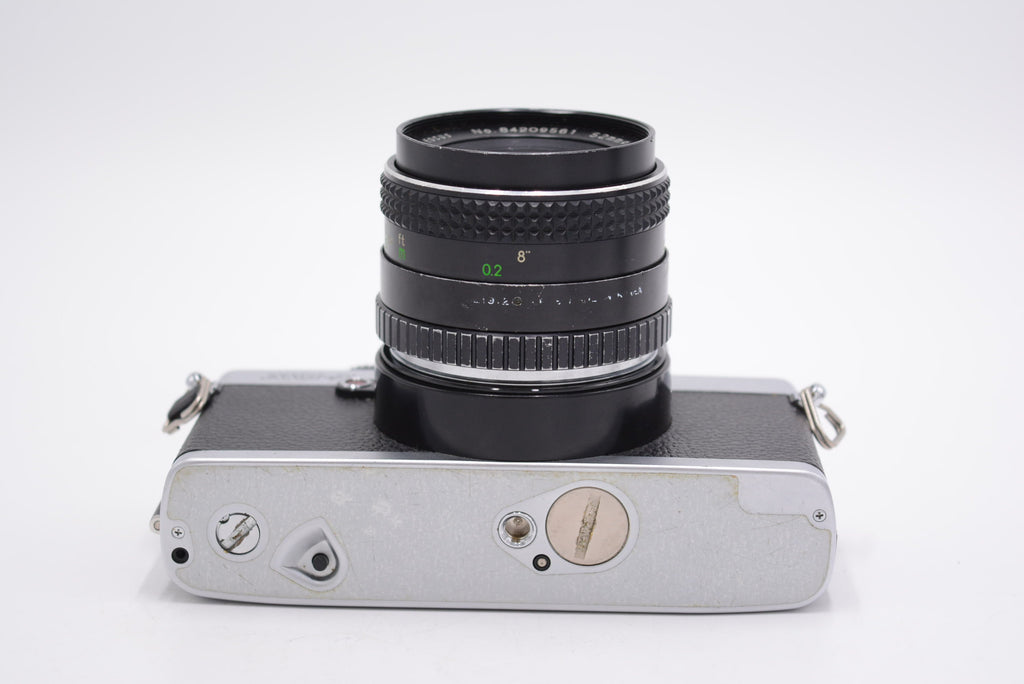 Minolta XG1/29473 XG1 35mm Manual SLR Camera + Albinar Dual Lens Kit (FOR PARTS), Used - AVC photo video store