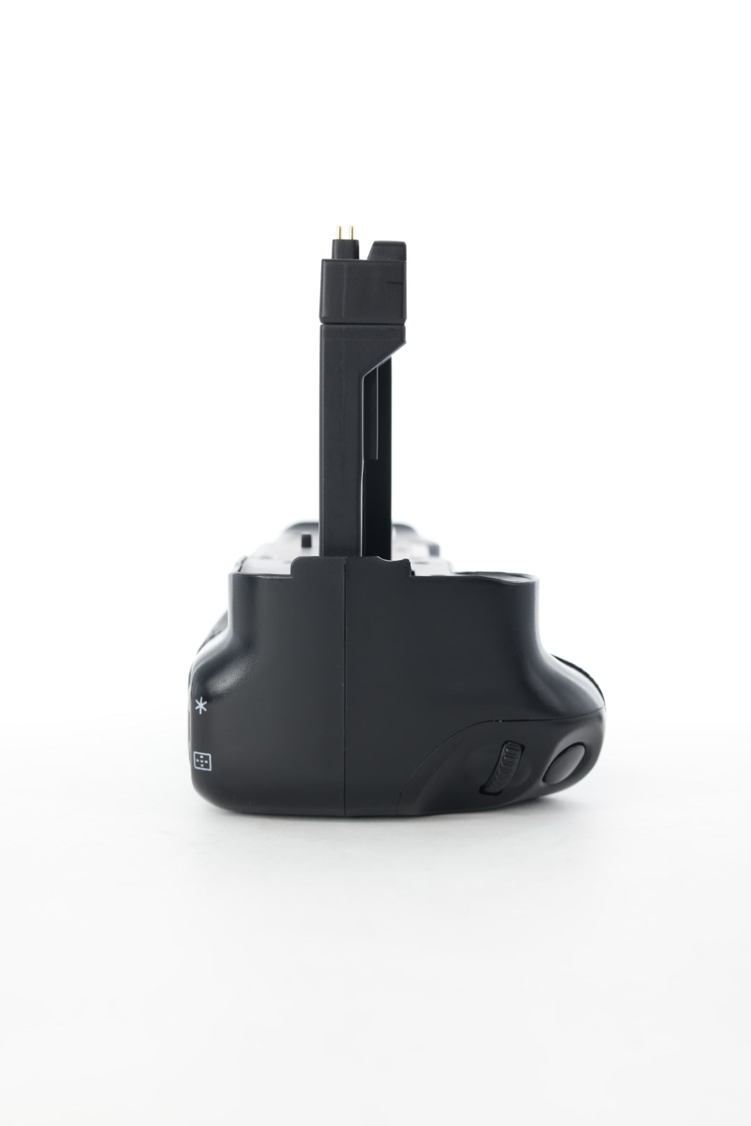 Neewer BGE8 Replacement Battery Grip f/Canon EOS 550D/600D/650D/700D, Used - AVC photo video store
