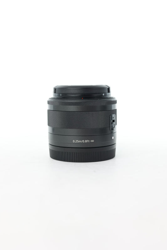 Canon M50/1545/02974 EOS M50 + 15-45mm Lens, Used