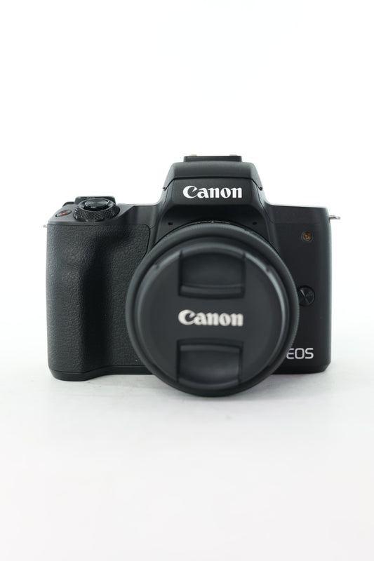 Canon M50/1545/03232 EOS M50 + 15-45mm Lens, Used