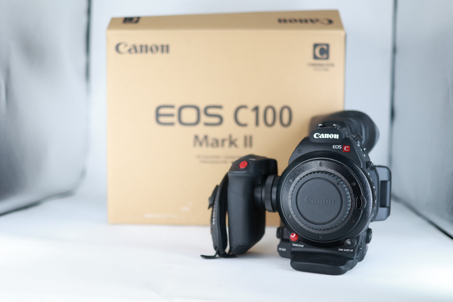 Canon EOSC100MII/00009 EOS C100 Mark II Cinema Camera