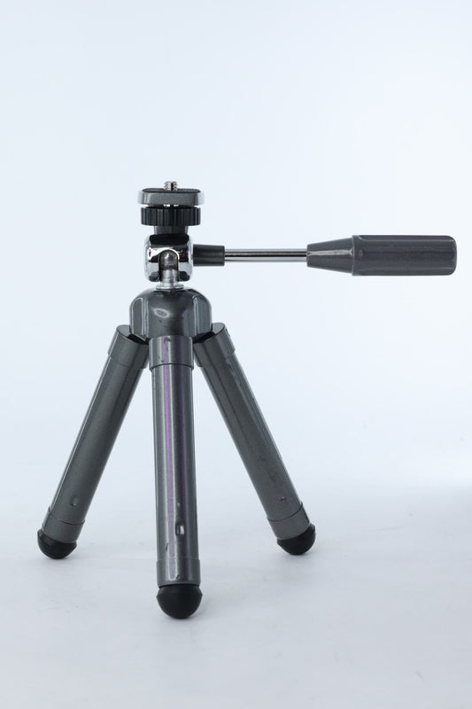 Cullman 50010 Mini Tripod, Used