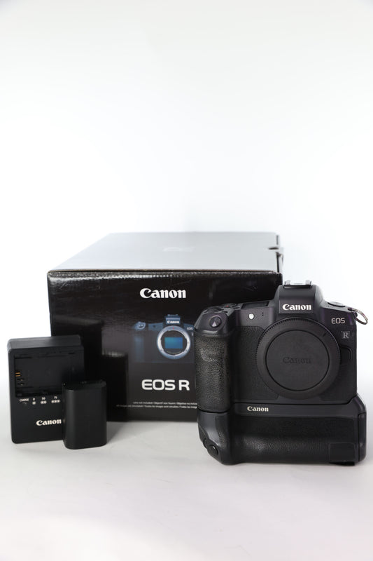 Canon EOSRBODY/02827 EOS R, Body Only + Battery Grip, Used