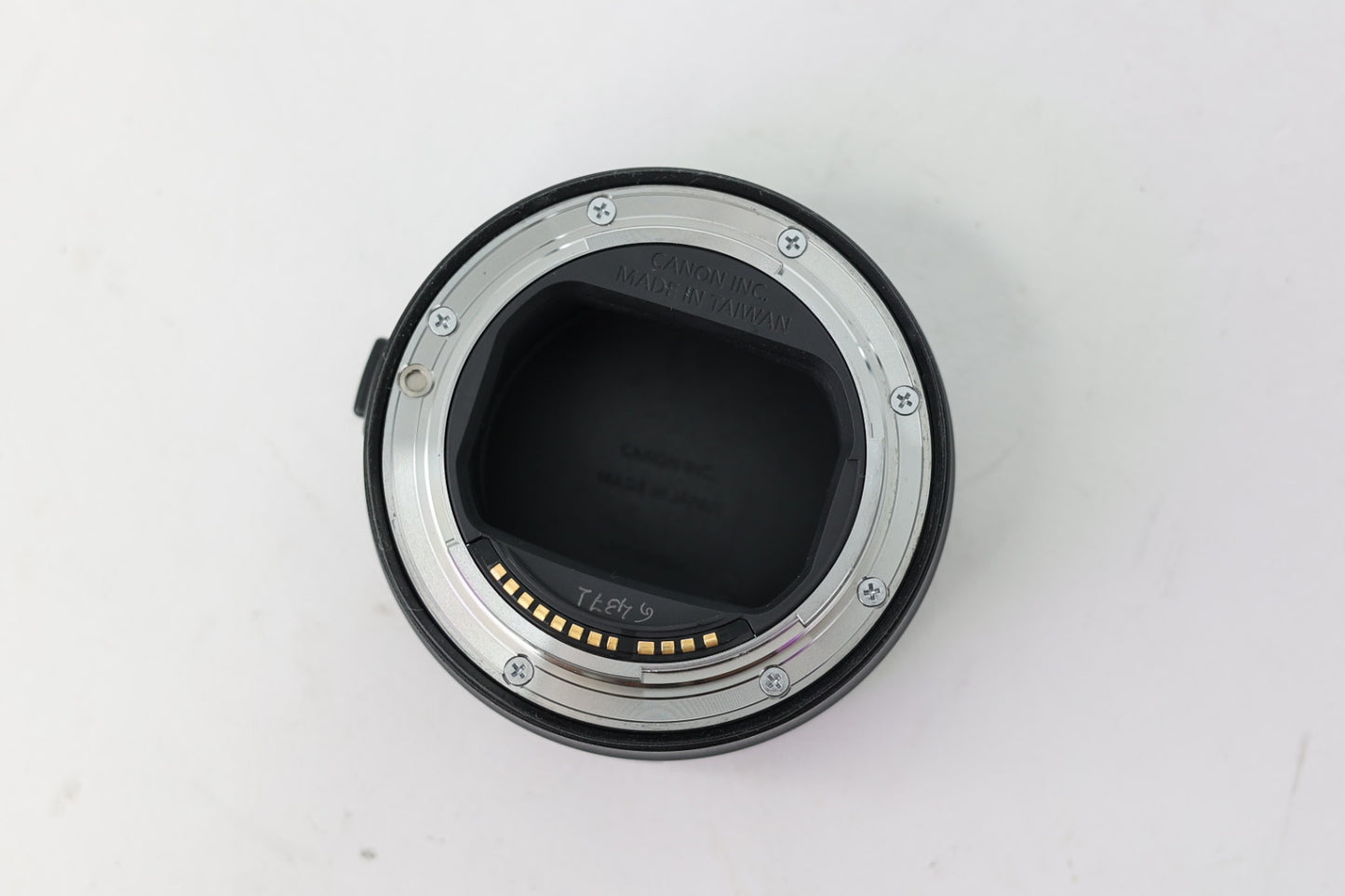 Canon EFEOSR/02292 RF Mount Adapter EF-EOS R, Used