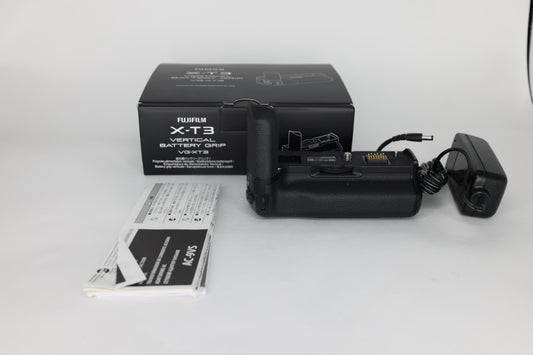 Fujifilm VGXT3/01529 Vertical Grip F/XT3, Used